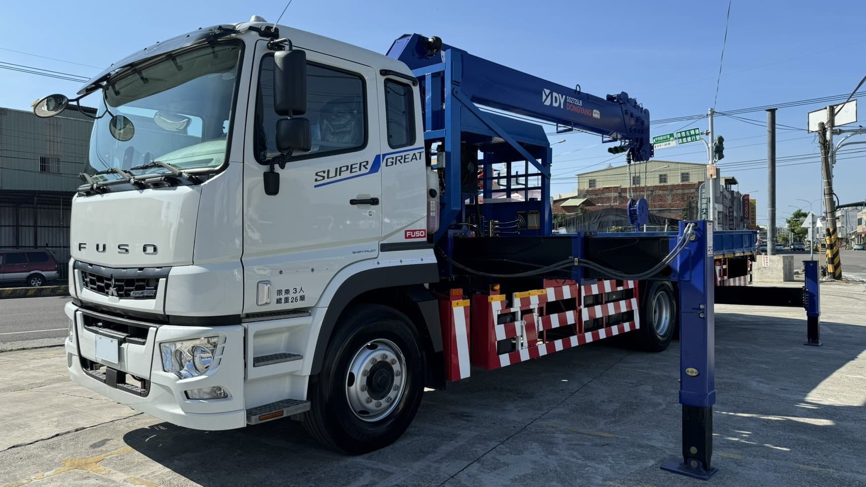 [出售中]大貨車附加吊桿[26噸][FUSO][2026]吊卡車